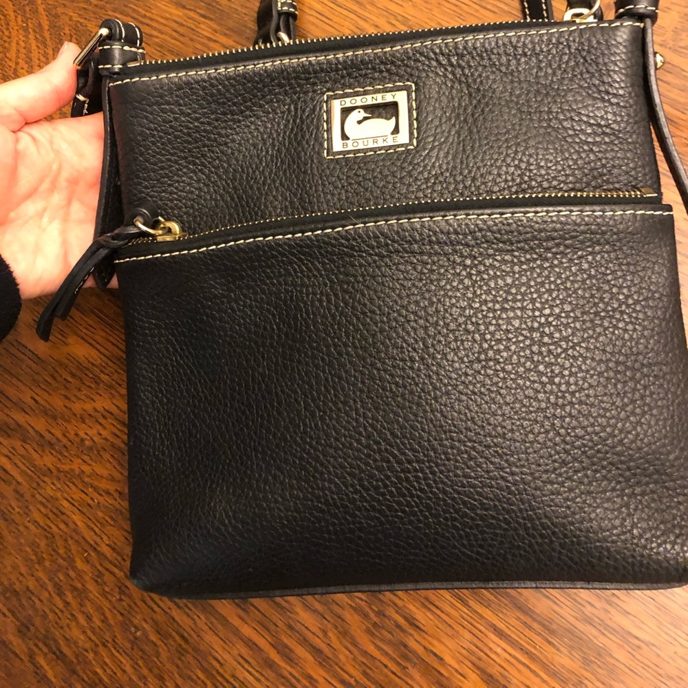 Dooney & Bourke Crossbody Purse Black Leather
